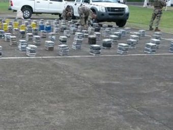 Noticia Radio Panamá | SENAN decomisa en menos de 24 horas 1.8 toneladas de drogas en dos operaciones