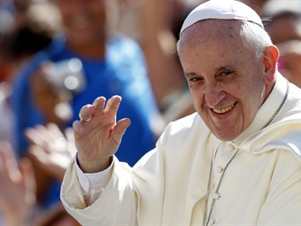 Noticia Radio Panamá | Papa Francisco concreta reunión con ex presidente cubano Fidel Castro