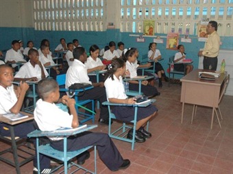 Noticia Radio Panamá | Educadores realizarán este jueves asamblea extraordinaria, para evaluar posible huelga