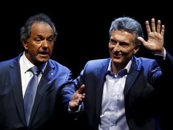 Noticia Radio Panamá | Scioli y Macri protagonizan un duro debate inédito en Argentina