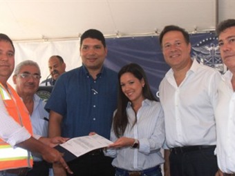 Noticia Radio Panamá | MOP entrega orden de proceder para la construcción de 3 puentes vehiculares en Burunga