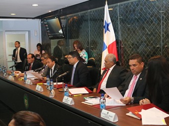 Noticia Radio Panamá | Asamblea Nacional prohijó proyecto que modifica ley que crea el Cerdem