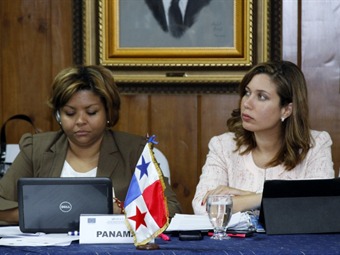 Noticia Radio Panamá | «Estamos en crisis con respecto a los cubanos y extracontinentales»» Directora Política Exterior