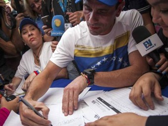 Noticia Radio Panamá | Oposición venezolana inicia validación de firmas de revocatorio contra Maduro