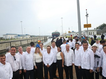Noticia Radio Panamá | Presidente Varela preside actos de inauguración de Canal Ampliado