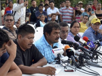 Noticia Radio Panamá | Padres de los normalistas desaparecidos de Ayotzinapa rompen el diálogo con la cancillería