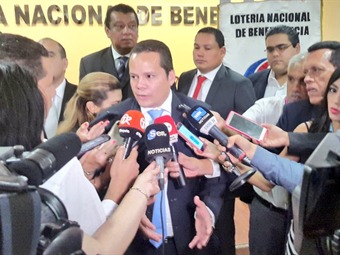 Noticia Radio Panamá | Anteproyecto de ley que busca beneficiar a billeteros está en etapa final