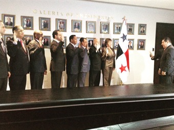 Noticia Radio Panamá | Juramentan a presidentes de comisiones de la Asamblea Nacional