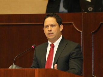 Noticia Radio Panamá | Director de Aseo Eladio Guardia, comparece ante pleno de la Asamblea Nacional