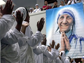 Noticia Radio Panamá | Vaticano elevará a los altares a la Madre Teresa de Calcuta este domingo