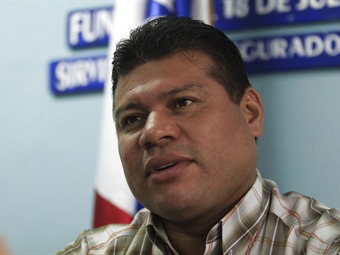 Noticia Radio Panamá | Afectados con dietilenglicol se reúnen con Defensor del Pueblo