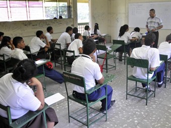 Noticia Radio Panamá | Presidente de la Cámara de Comercio cuestiona calidad de la educación en el país