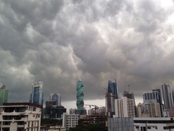 Noticia Radio Panamá | Etesa advierte de fuertes lluvias y actividad eléctrica
