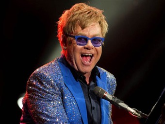 Noticia Radio Panamá | El músico Elton John publicará su autobiografía en 2019