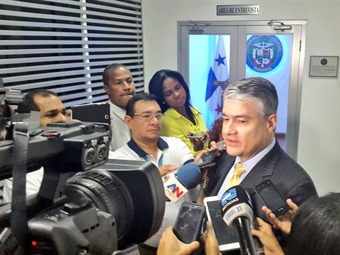 Noticia Radio Panamá | Titular del MEF advierte que proyecto de ley 92, tiene ‘vicios de inconstitucionalidad’