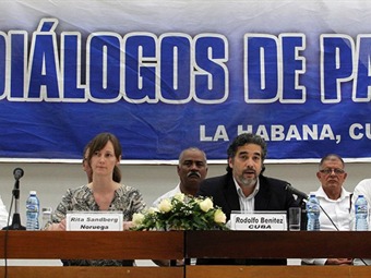 Noticia Radio Panamá | Continúan negociaciones por la paz en Cuba