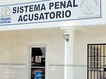 Noticia Radio Panamá | Sistema Penal Acusatorio no bajará la criminalidad indica magistrado Hernán De León