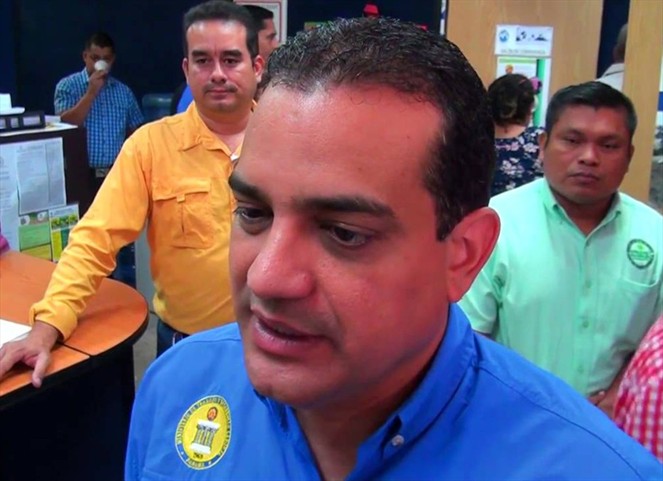 Noticia Radio Panamá | Ministros reaccionan tras anuncio del presidente Varela de rotar su gabinete