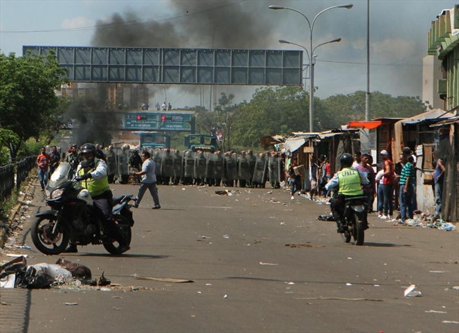 Noticia Radio Panamá | Piden que se declare responsabilidad de Maduro por disturbios y saqueos