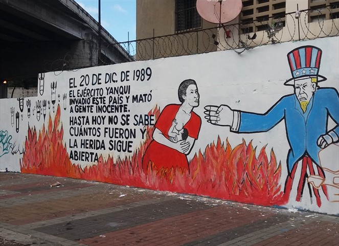 Noticia Radio Panamá | Pintan mural alusivo a la invasión norteamericana