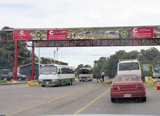 Noticia Radio Panamá | Más de 14 mil viajeros han ingresado por Paso Canoas en diciembre