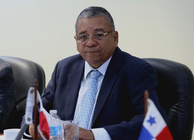 Noticia Radio Panamá | Diputado Muñoz dice que Alianza podría contar con candidato propio para Presidencia de la República