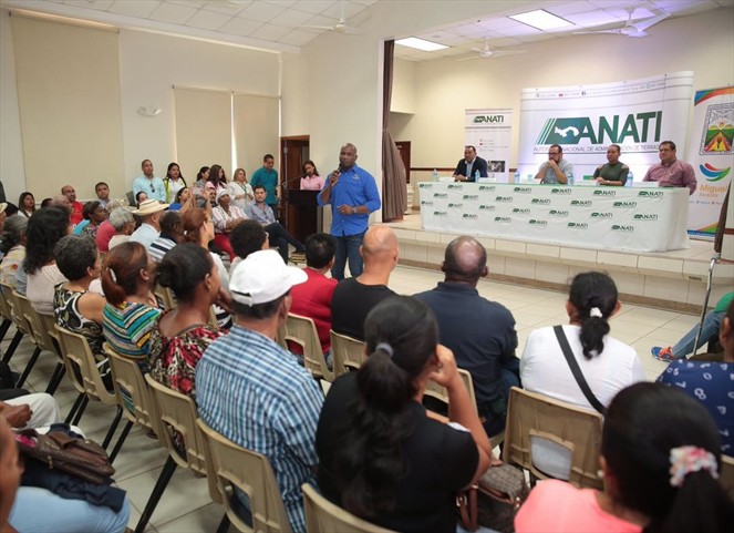 Noticia Radio Panamá | ANATI entrega 900 títulos de propiedad en San Miguelito