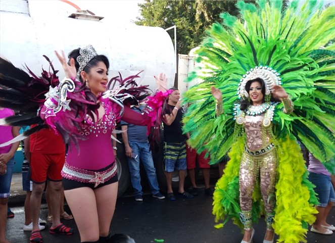 Noticia Radio Panamá | Calle Arriba de Capira preparada para los próximos carnavales 2017