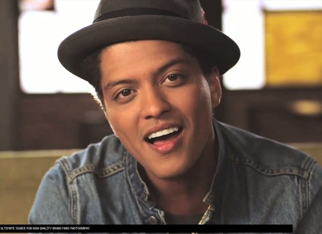 Noticia Radio Panamá | Bruno Mars se une a la lista de actuaciones de los Grammy