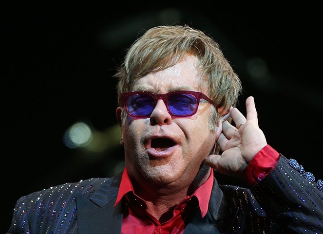 Noticia Radio Panamá | Elton John compondrá musical basado en «The Devil Wears Prada»