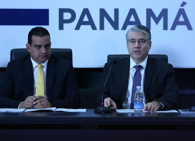 Noticia Radio Panamá | Gobierno asegura que despidos en empresas privadas se dan por «restructuración»