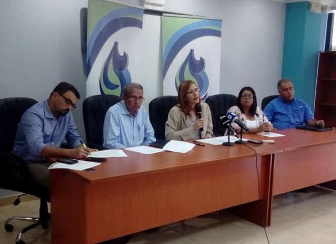 Noticia Radio Panamá | IDAAN insta a la población a ser responsables con uso del agua durante carnavales