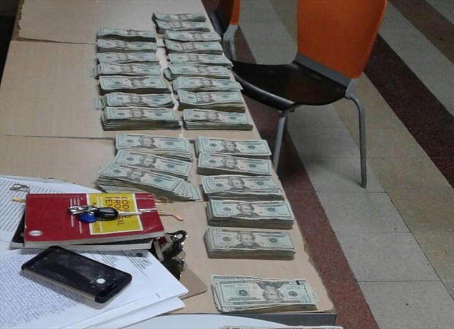 Noticia Radio Panamá | Policía Nacional decomisa más de 49 mil dólares en efectivo, armas y drogas