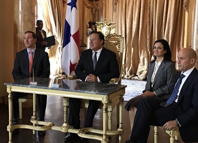 Noticia Radio Panamá | Presidente Varela sanciona ley que crea fondo de promoción turística