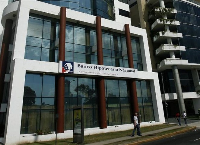 Noticia Radio Panamá | Banco Hipotecario responde a querella presentada por comunidades de Pacora