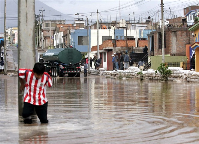 Noticia Radio Panamá | Colombia ofreció ayuda a Perú luego de la tragedia por las lluvias
