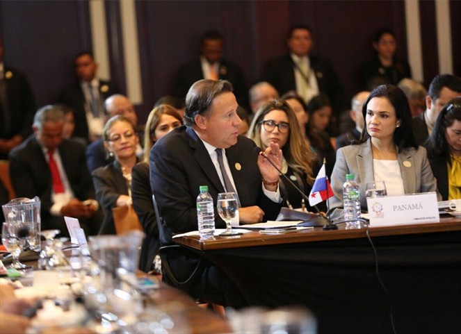 Noticia Radio Panamá | Presidente Varela habla de los retos que tiene la región en Cumbre de Tuxtla