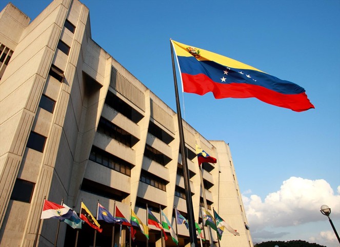 Noticia Radio Panamá | Tribunal Supremo de Venezuela asume funciones del Parlamento