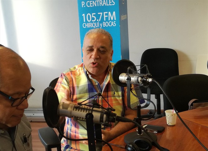 Noticia Radio Panamá | Yo no creo en mártires, Martinelli trabaja desde Miami; Luis Eduardo Camacho