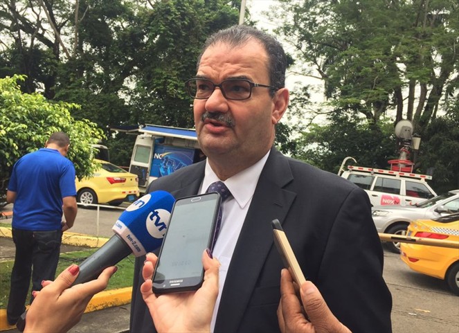 Noticia Radio Panamá | Defensa legal del expresidente Martinelli presentará recurso legal contra aprehensión de helicóptero