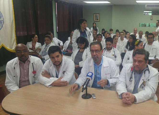 Noticia Radio Panamá | Paro de Médicos Especialistas del Santo Tomás desde las 7am del lunes