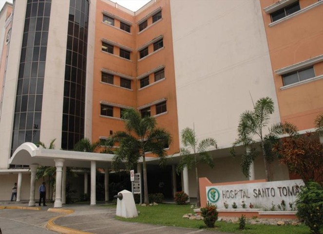 Noticia Radio Panamá | Continúa paro en Hospital Santo Tomás. MINSA hace llamado a retomar labores