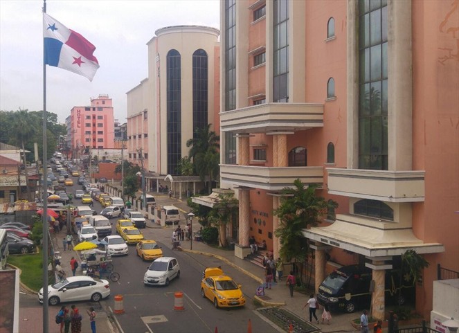 Noticia Radio Panamá | Alrededor de 3 mil citas se han perdido en el HST durante paro médico