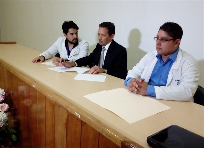 Noticia Radio Panamá | Médicos residentes e internos del HST levantan paro