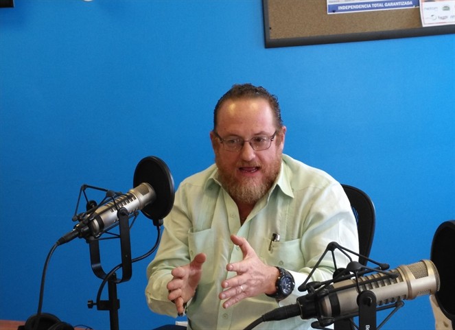 Noticia Radio Panamá | El seguro educativo no es ni seguro ni educativo; Adolfo Linares