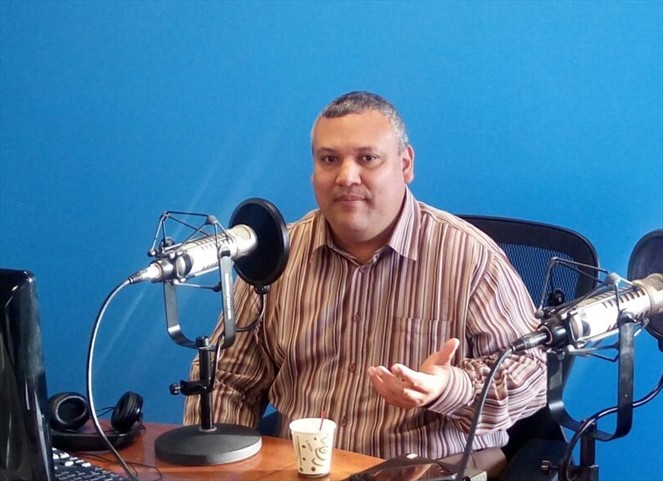 Noticia Radio Panamá | Diógenes Sanchez califica de mitómana a directora del Moscote
