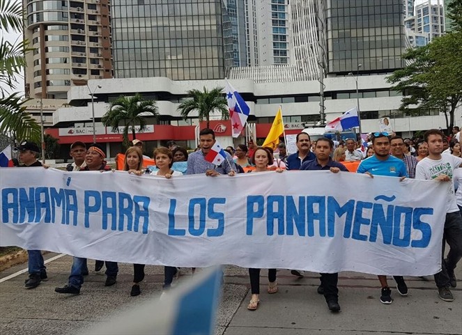 Noticia Radio Panamá | Sigue polémica por decreto 130