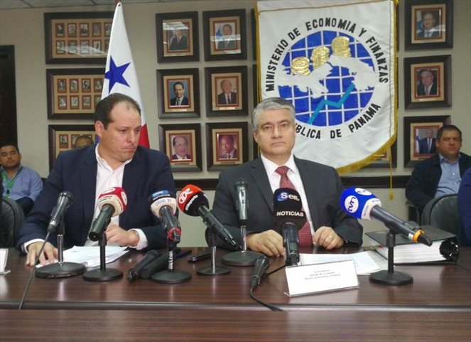 Noticia Radio Panamá | Ministro de Economía retira decreto 130 para consultas