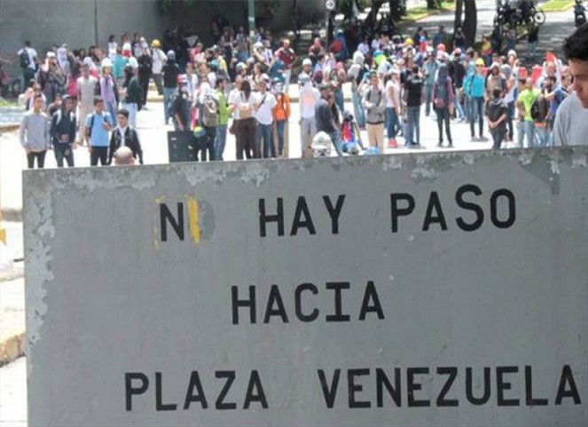 Noticia Radio Panamá | Oposición venezolana protesta contra la Constituyente