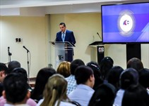 Noticia Radio Panamá | Continúa diálogo para presentar propuesta de ley que defina aumento a billeteros